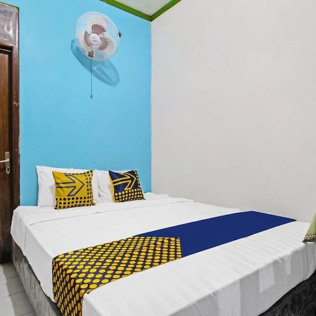 Rejeki Homestay Syariah Malioboro RedPartner Yogyakarta Luaran gambar